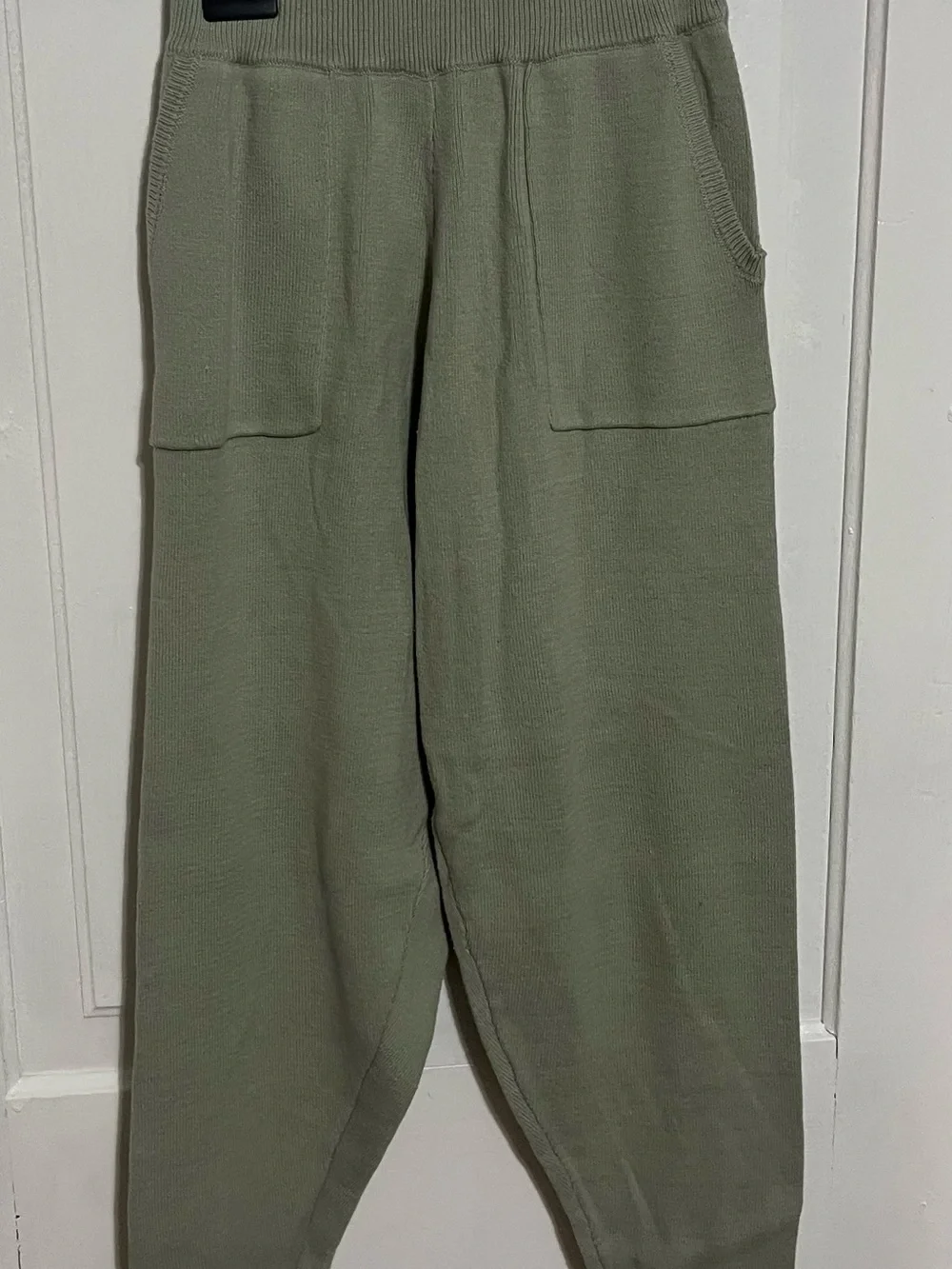 Casual Two-Piece Knit Lounge Set in Olive Green